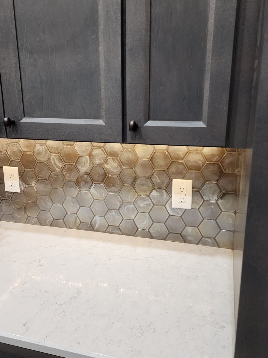 Kitchen Backsplash Tiling for Elite Custom Tile Installations in Ocala, FL