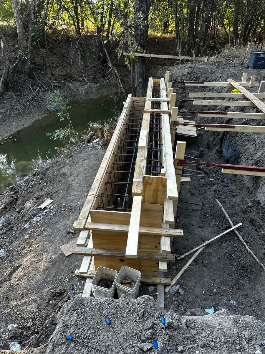 Commercial Services for EMG Construction in Balch Springs, TX