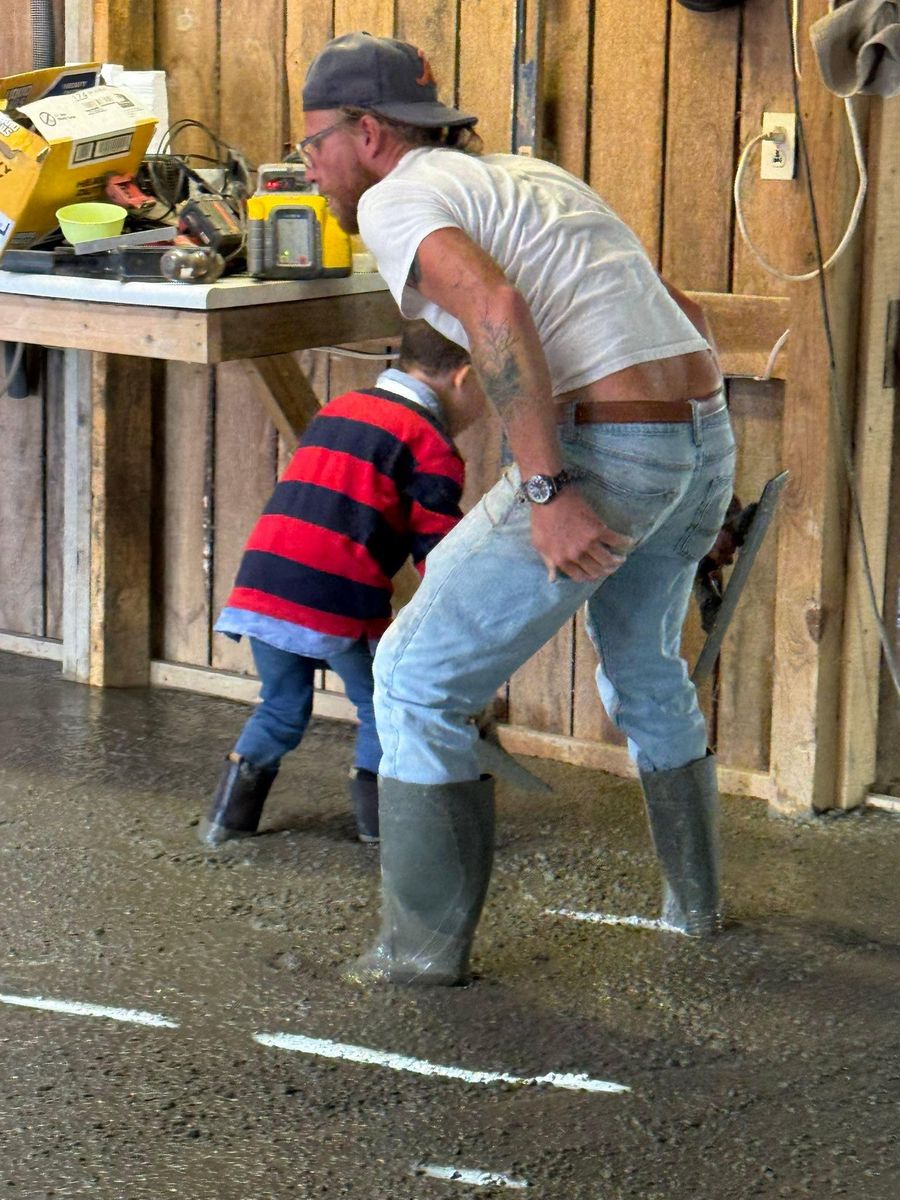 Driveways & Sidewalks for Whitfield Concrete Construction in Solsberry, IN