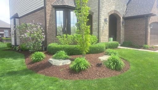 Mulch Installation for Denali Outdoor Services in Washington, MI