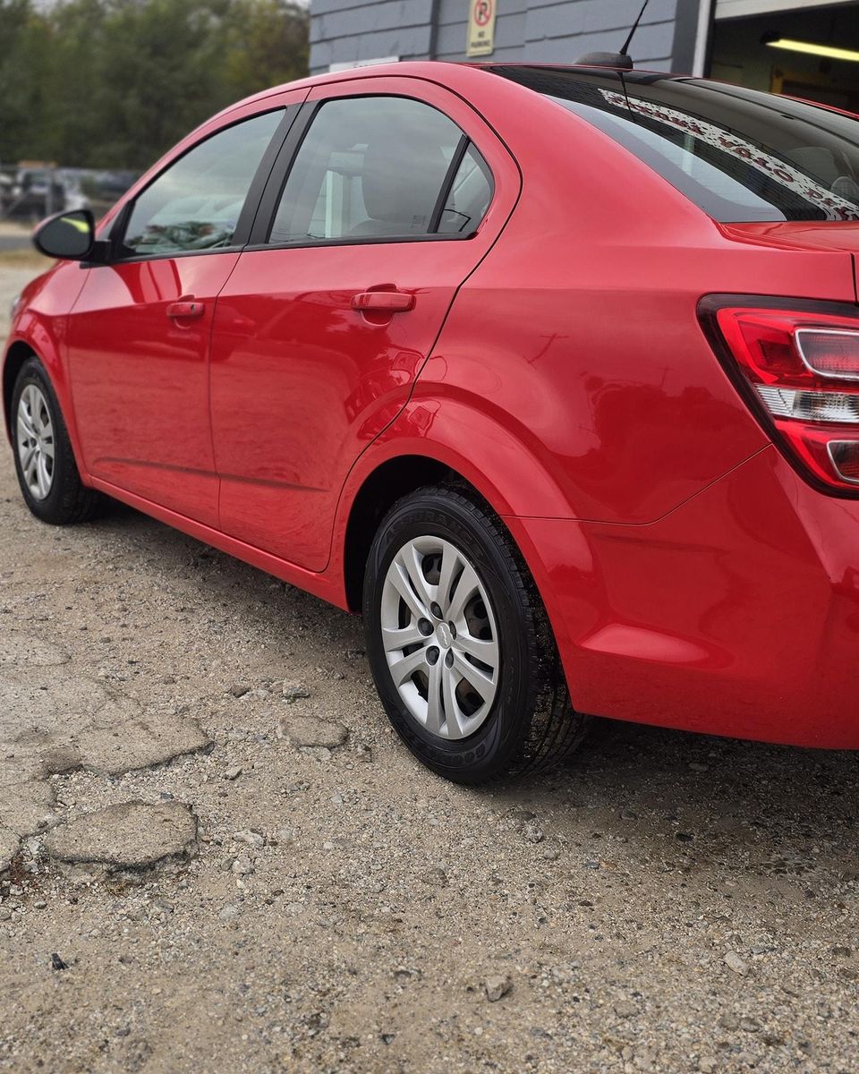 Full Detail Service for Luxury Auto Detail in Peoria, IL