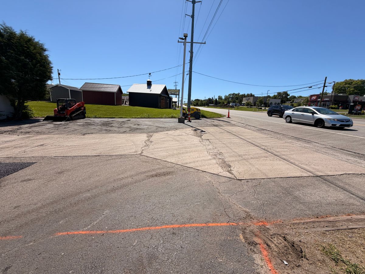 Asphalt Repair for Hundley Sealcoating LLC in Hamilton, OH