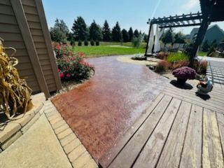 Concrete Sidewalks & Driveways for Manny's Cleaning,Lawn Care & Snow Removal Services in Champaign, IL