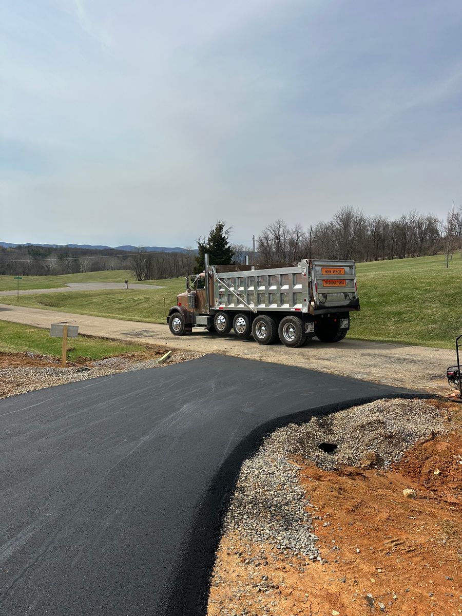 Asphalt Driveways for James R Carter Paving in Roanoke, VA