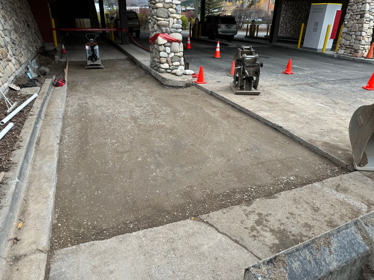 Driveway & Road Construction for Hansen Earth Works in Jackson, WY