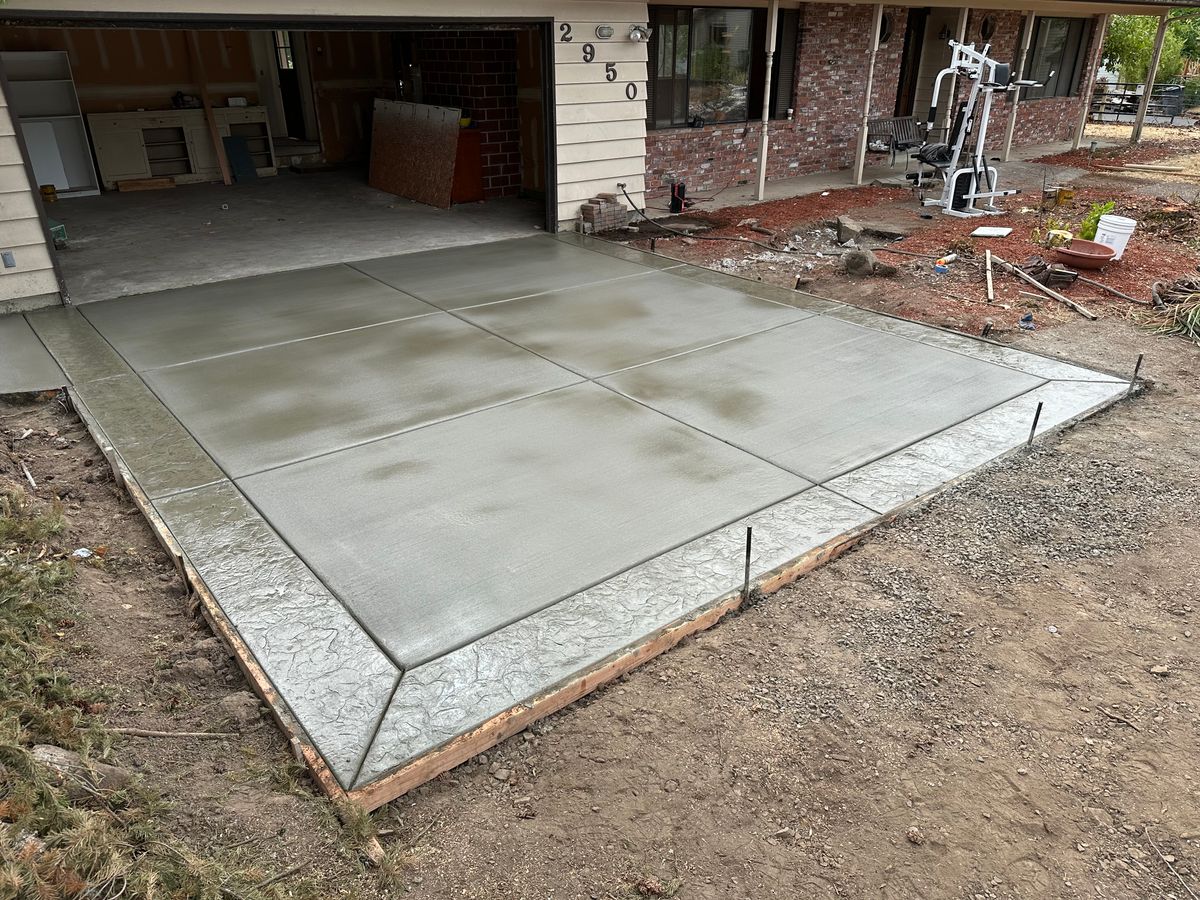 Concrete Driveway Installation for Olmedo Bros Concrete LLC in McMinnville, OR