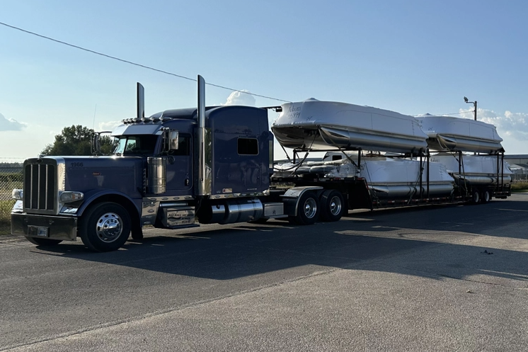 Boat Transportation for Jeff Hall Trucking in Ligonier, IN