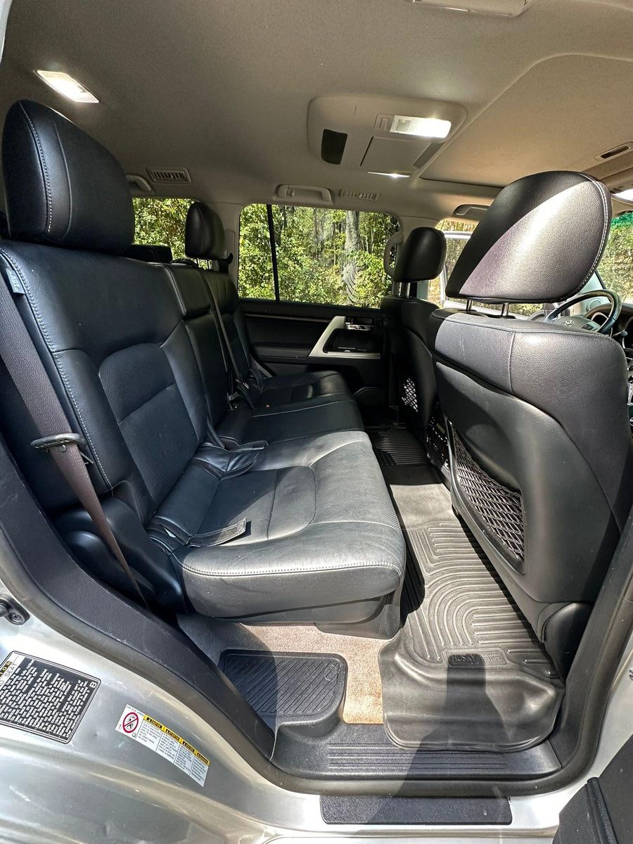 Full Detail Service for Hollywood Detail in Northport , AL