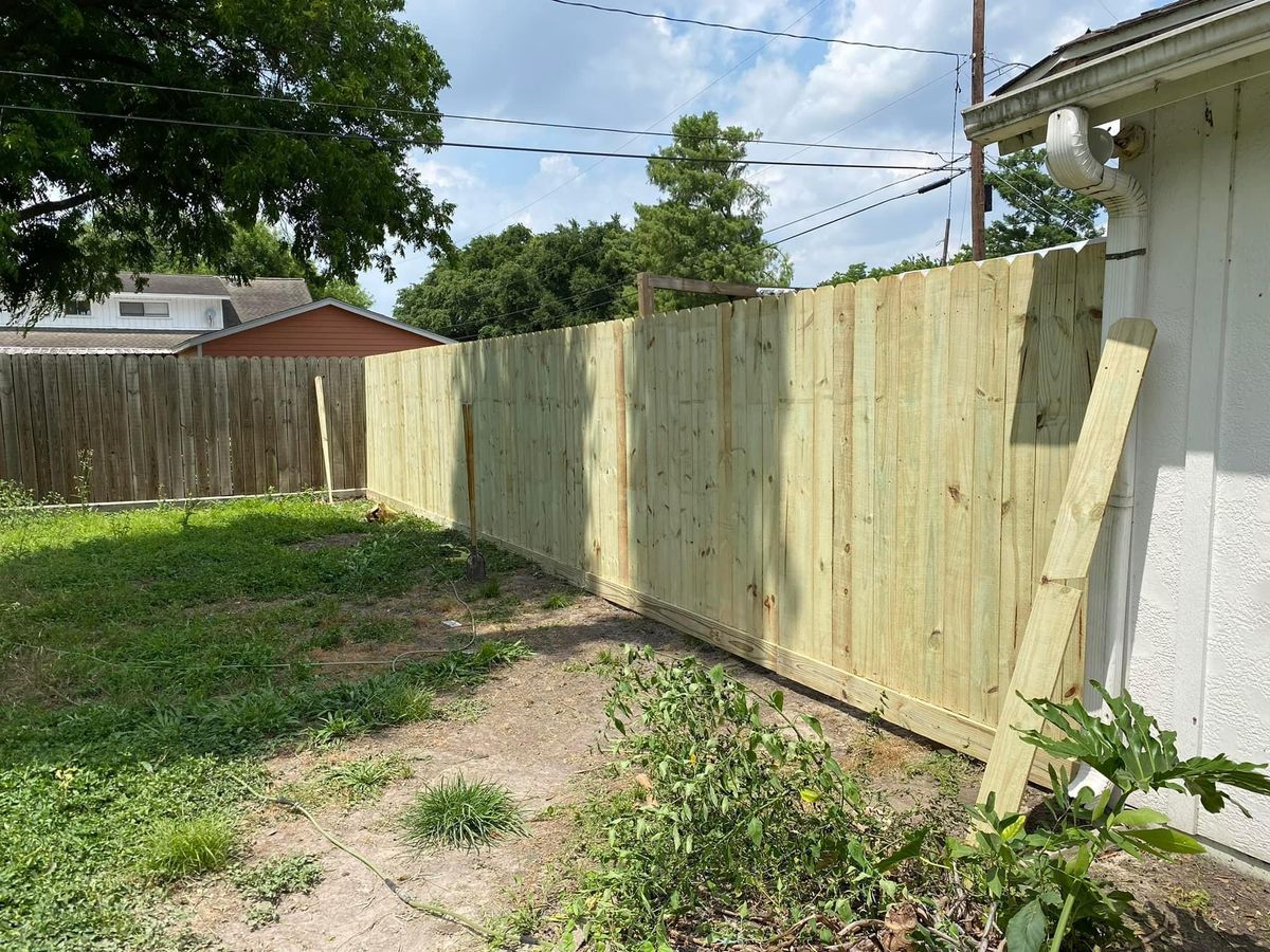 Fence repair & installation for Revamp Property Solutions LLC in Houston, TX