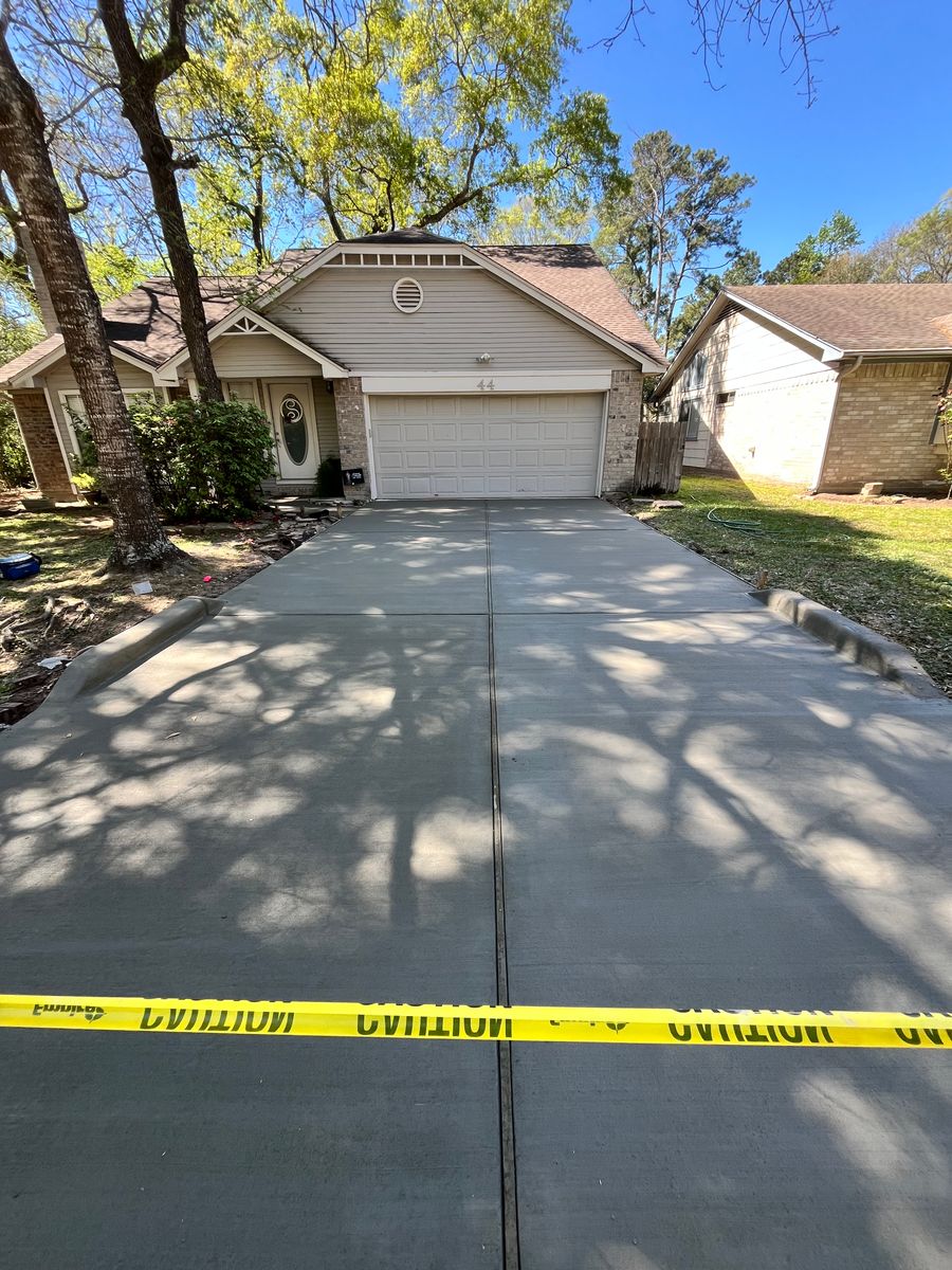 Driveways for BigTex Concrete Construction in Houston, TX