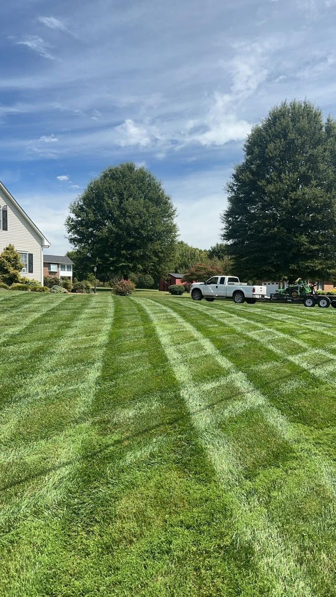 Lawn Maintenance for Brixton’s Lawn Care in Wilkesboro, NC