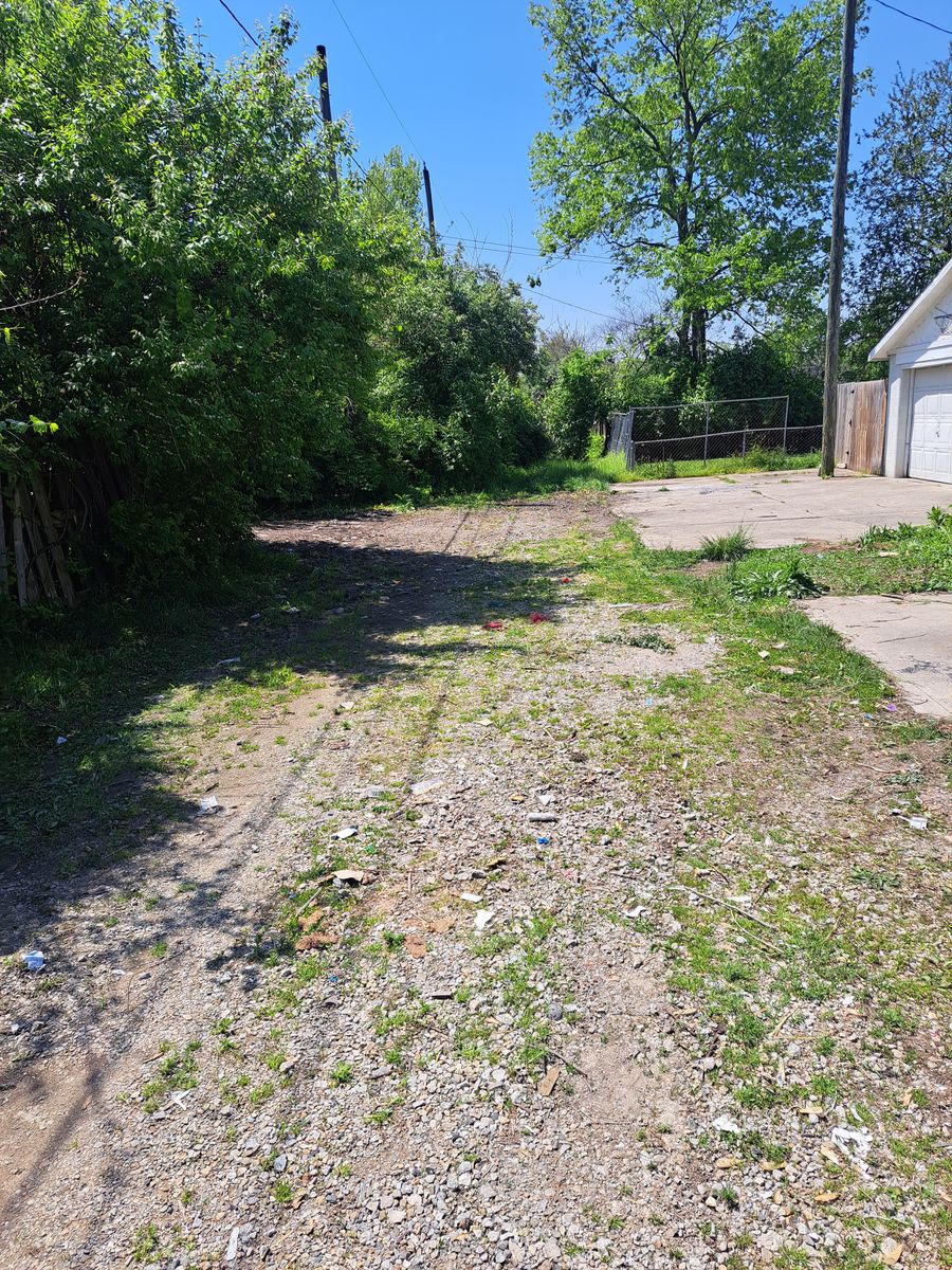 Illegal dump cleanup for Major Men Junk Removal in Columbus, OH