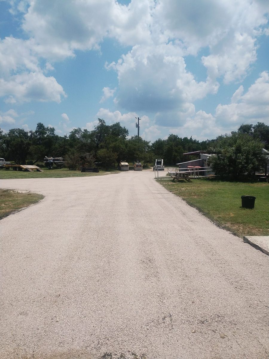 Chip Seal for CAM Paving & Construction in Kendalia, TX