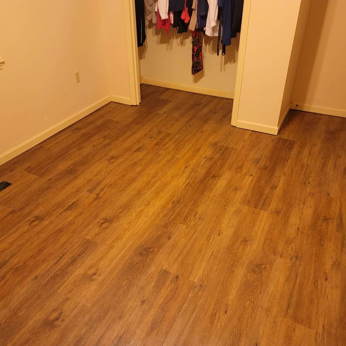 Flooring for Marti Construction in Georgetown, TN