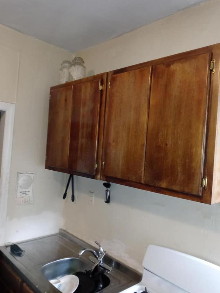 Kitchen and Cabinet Refinishing for B Nieves Painting in New York, NY
