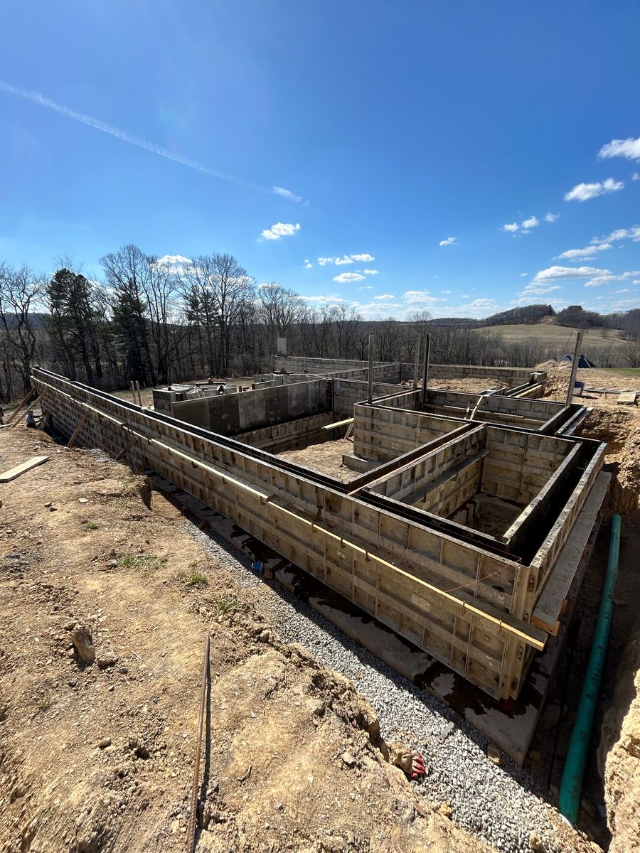 Poured Concrete Walls for Hanula Concrete Pumping in Pittsburgh, PA