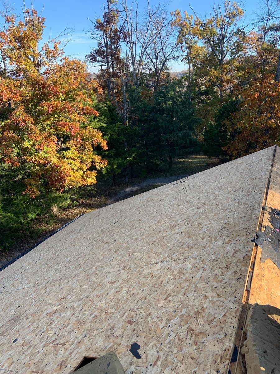 Roofing Replacement for Primetime Roofing & Contracting in Winchester, KY