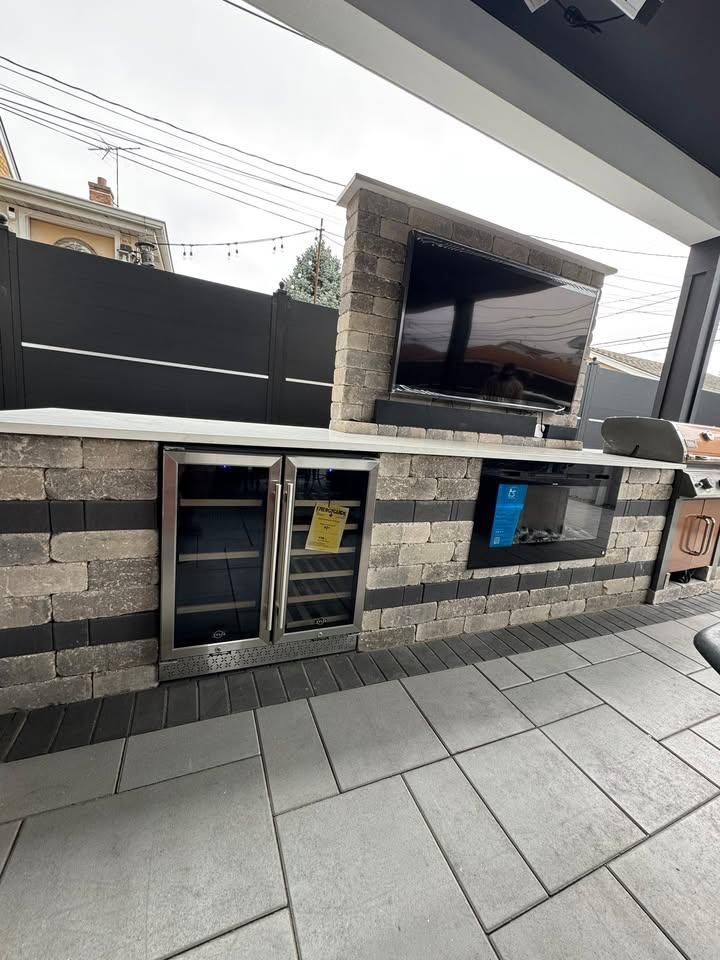 Patio Design & Construction for Alvarez Pavingstone INC. in Lyons, IL