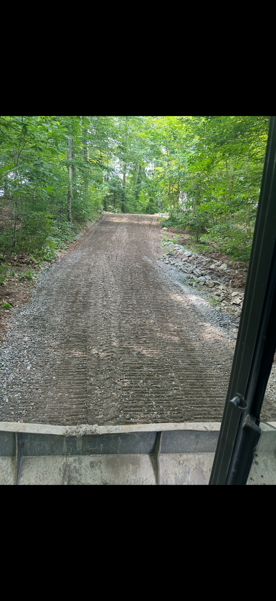 Gravel driveway repair and installation for DArcy  Cleveland & Sons Excavation LLC in Pawcatuck, CT