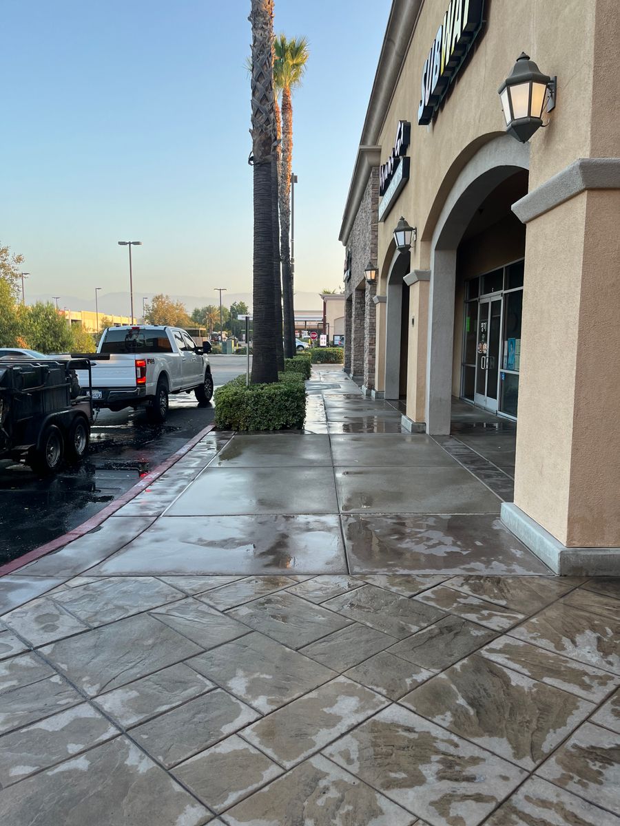 Concrete Cleaning for Reliable Powerwash & Property Services in Norco, CA