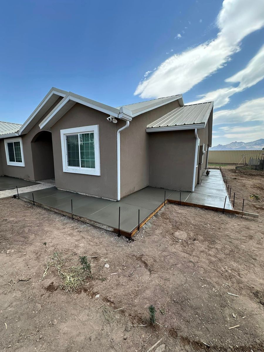 Sidewalk Installation for American Concrete Placement in Camp Verde, AZ