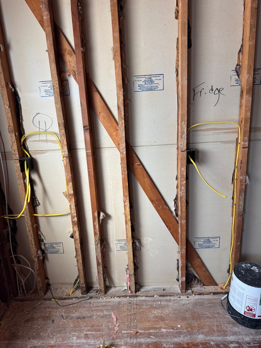 Carpentry for Make It Right Contracting in East Hampton, NY