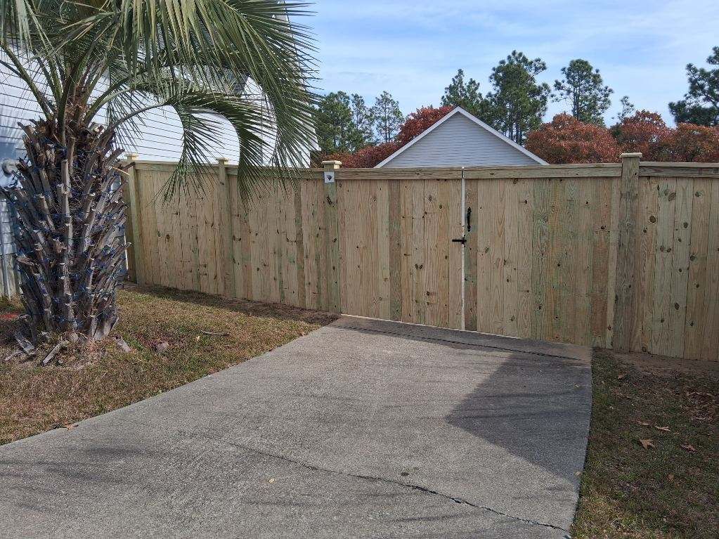 Fence Repair for JB Nealy Fence in Elgin, SC