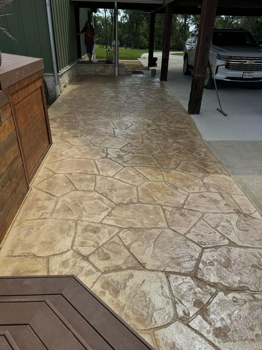 Patio Design & Installation for 4L Concrete Solutions LLC in Bryan-College Station, TX