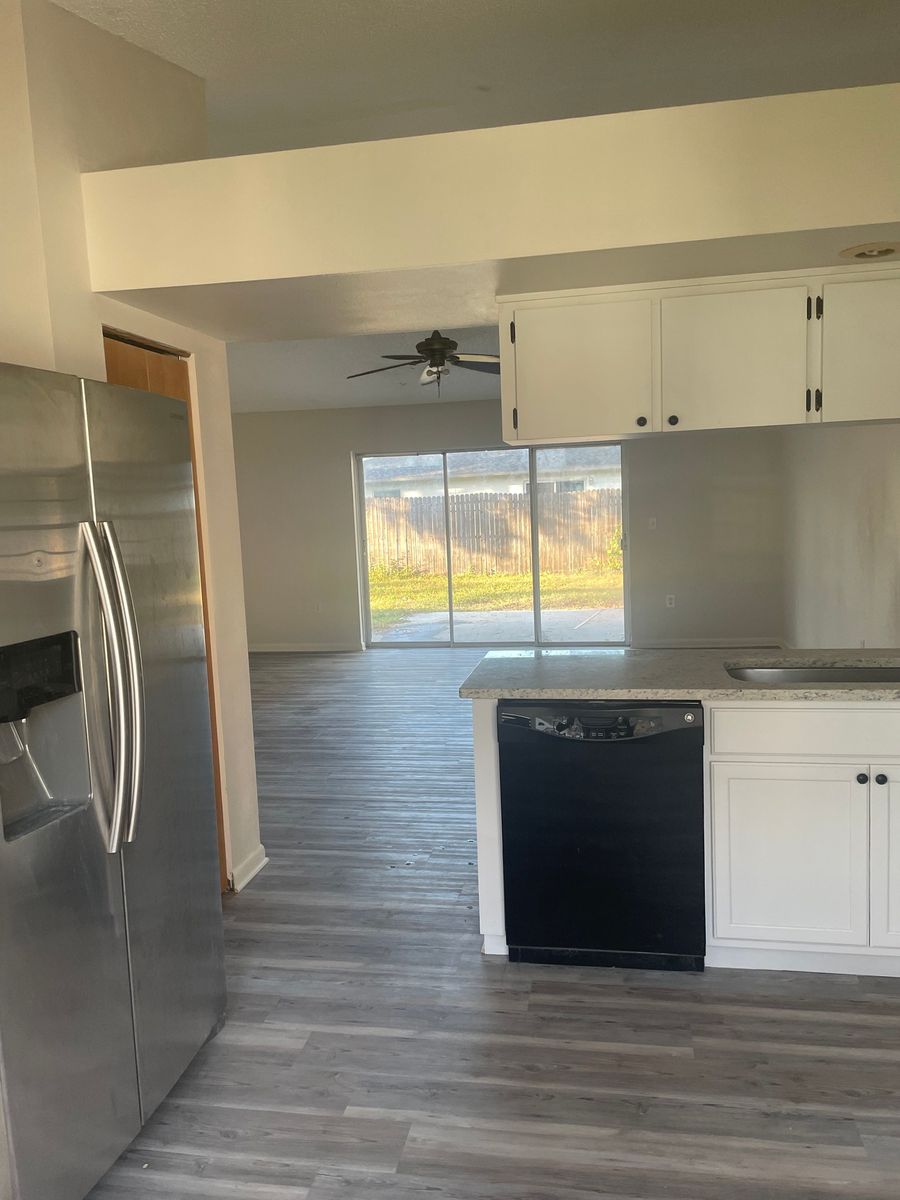 Kitchen Renovation for Spirit Enterprise Construction in Tampa Bay, FL