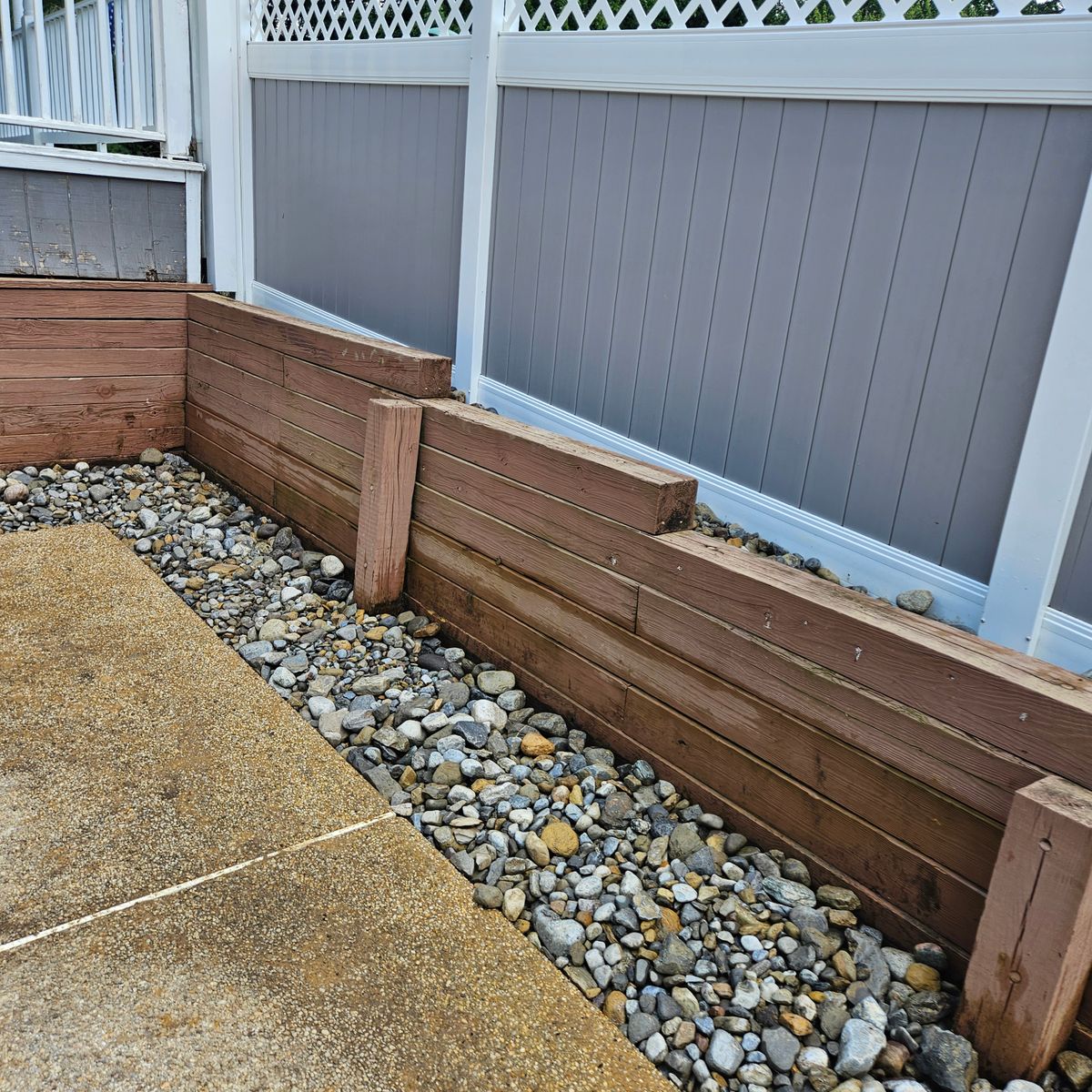 Landscape Design: Mulching for Sam I AM Property Solutions in Sunderland, MD