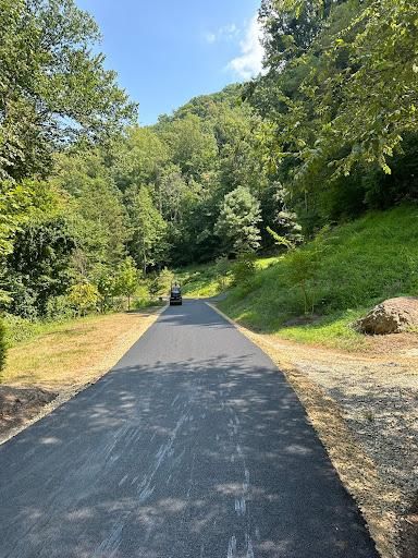 Asphalt Driveways for James R Carter Paving in Roanoke, VA