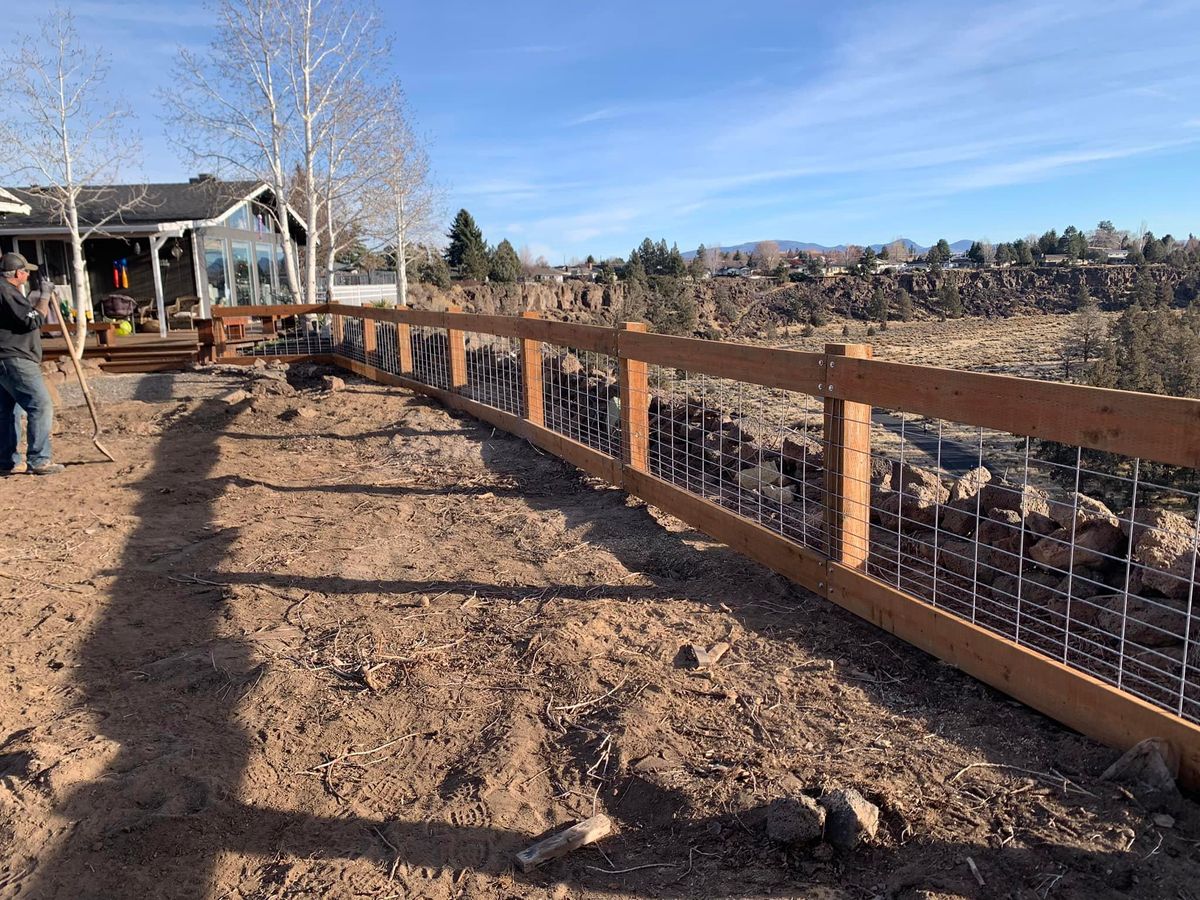 Wooden Fences for All ‘Round Boys in Prineville, OR