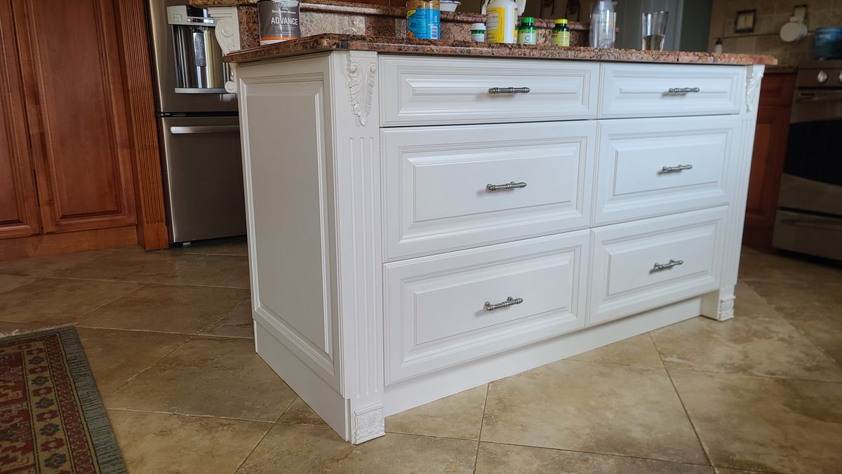 Kitchen and Cabinet Refinishing for Rodriguez Painting Service in Hamilton, NJ