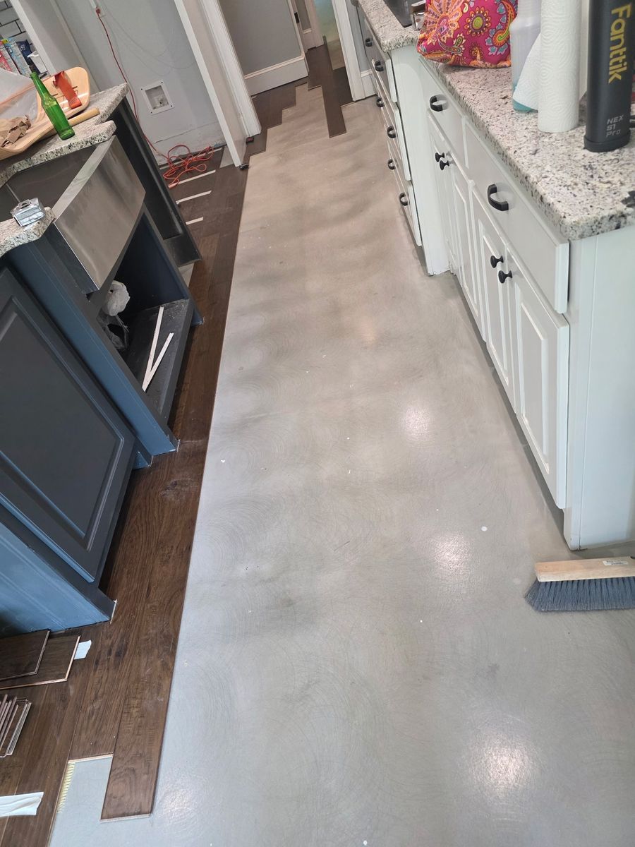 Flooring Removal for RAL Construction LLC in Lee County, AL