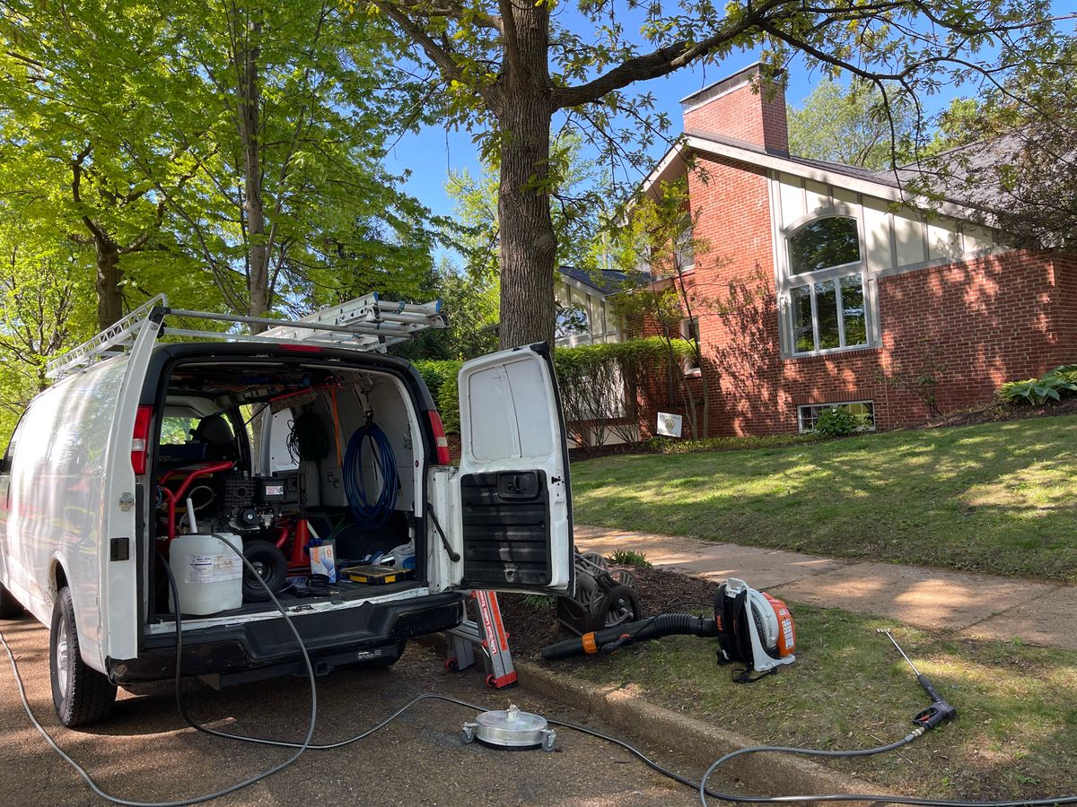 House Washing for See2it Clean in St Louis, MO