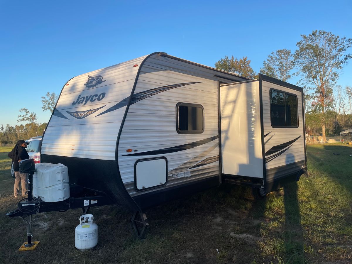 Long Term Rentals for Paradise RV Rentals in Perry, GA