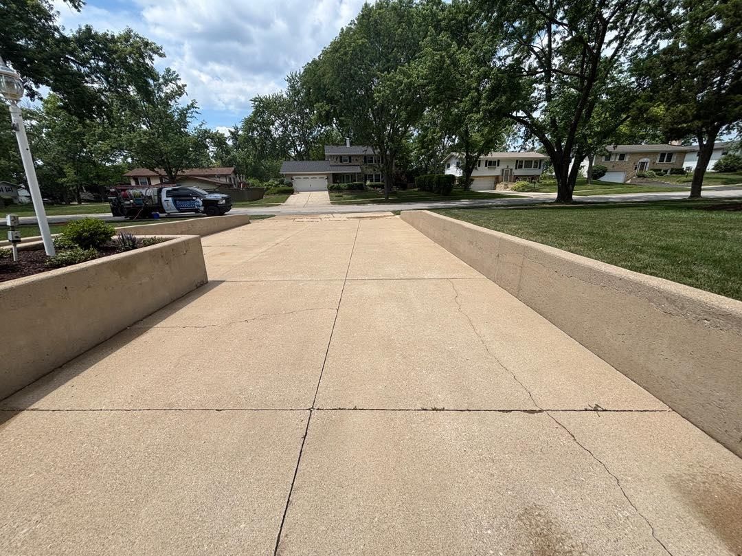 Commercial Exterior Cleaning for Soapy Suds Services in St. Charles, IL