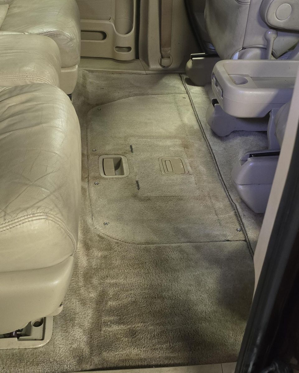 Full Detail Service for Luxury Auto Detail in Peoria, IL