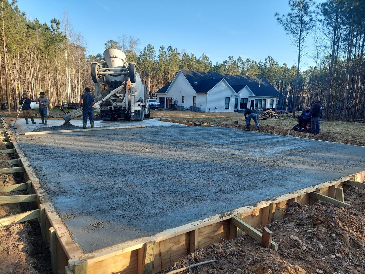 Sidewalk Installation for RGM Concrete Finisher LLC in Chesapeake, VA