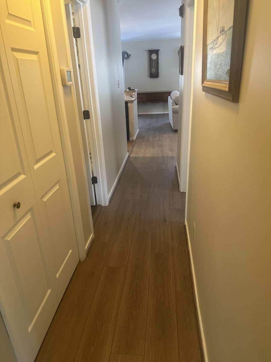Laminate Flooring for Jason Tench Flooring LLC in Richmond, VA