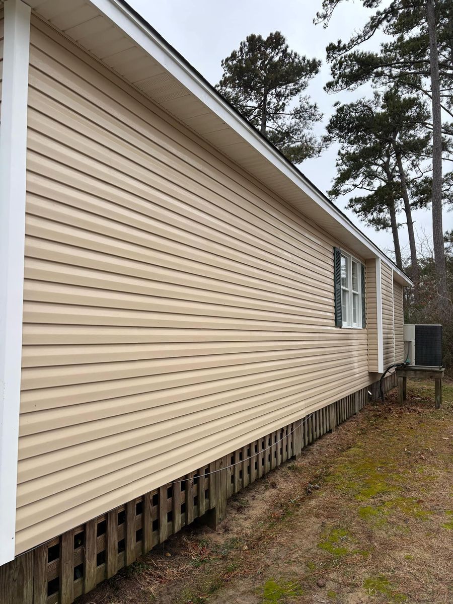 Home Softwash for Ocean Blue Softwash in Kill Devil Hills, NC