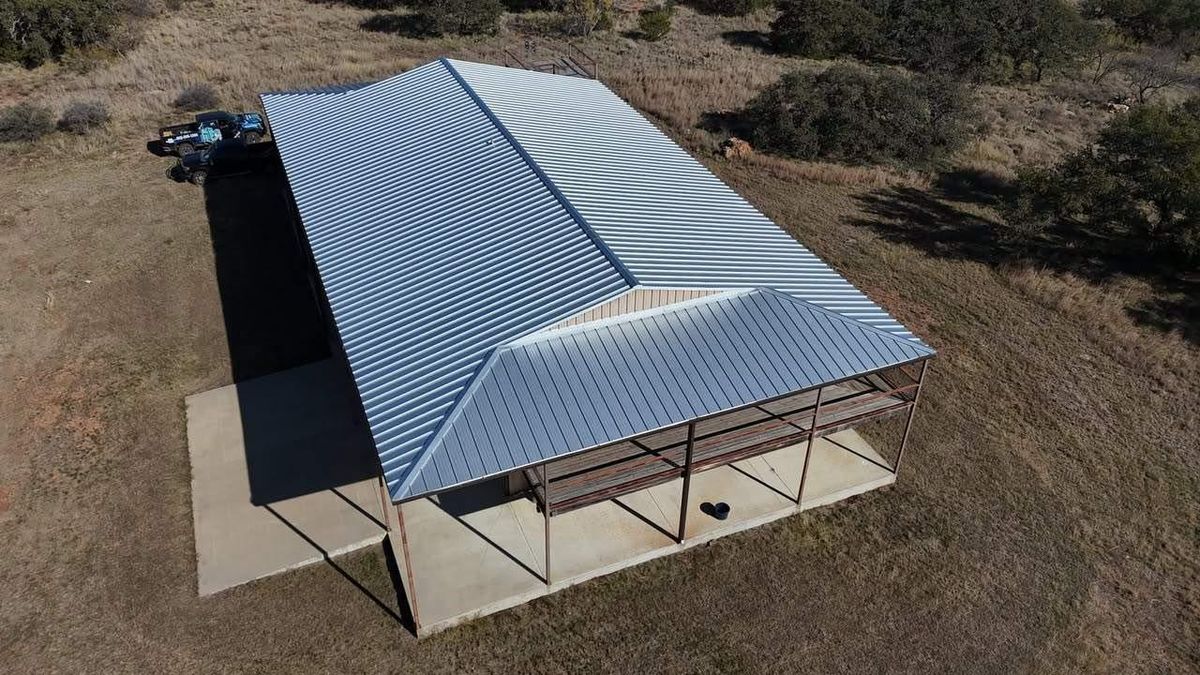 Roof repairs for Barcenas Roofing & Remodeling in San Saba, TX