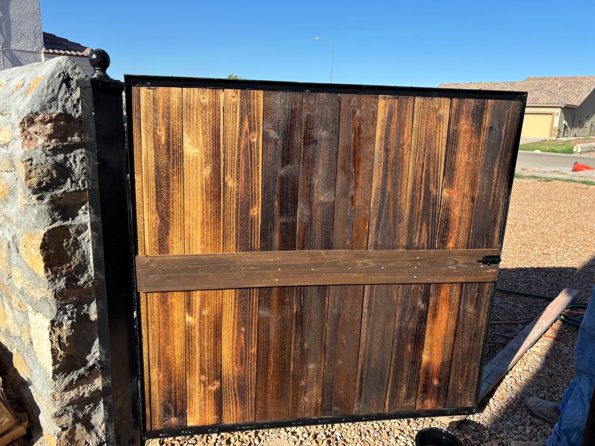 Privacy Fence and Gates for Gordo’z Concrete & Maintenance in El Paso, TX