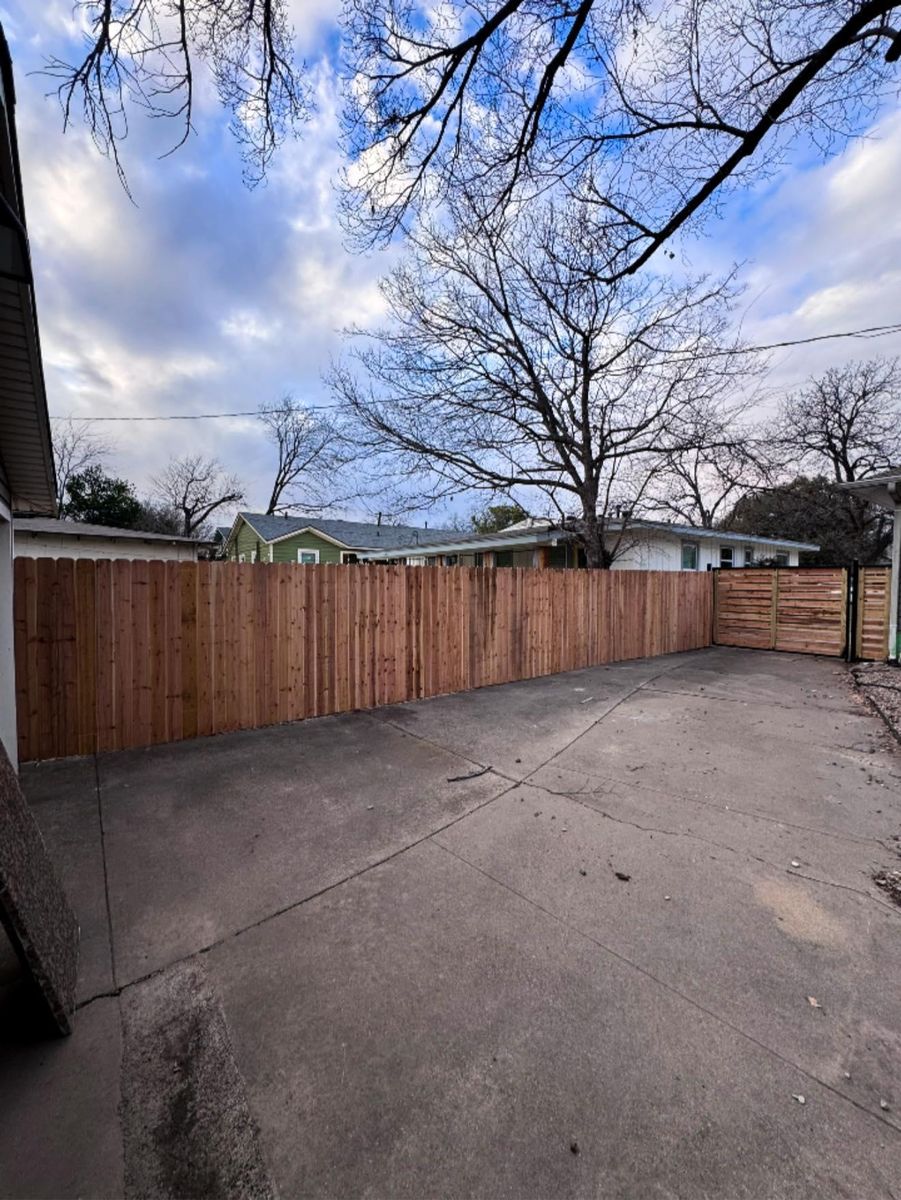 Wood Fencing Installation for B1D Fencing & Outdoors in Fort Worth, TX