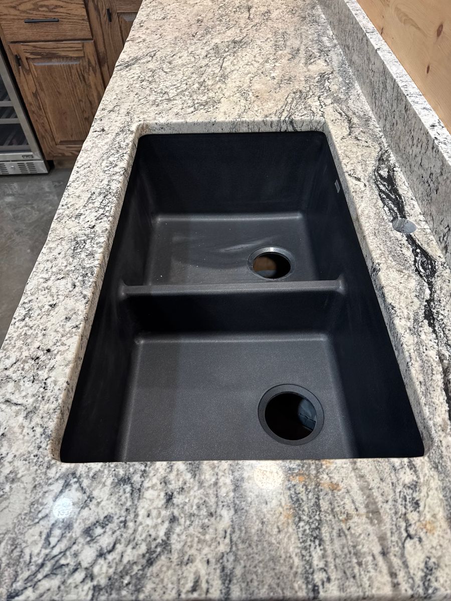 Remodeling for Aaron’s Home Remodeling & Repair LLC in Pineville, MO