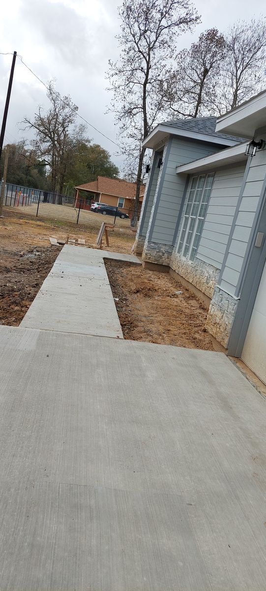 Sidewalks for Slabs on Grade - Concrete Specialist in Spring, TX