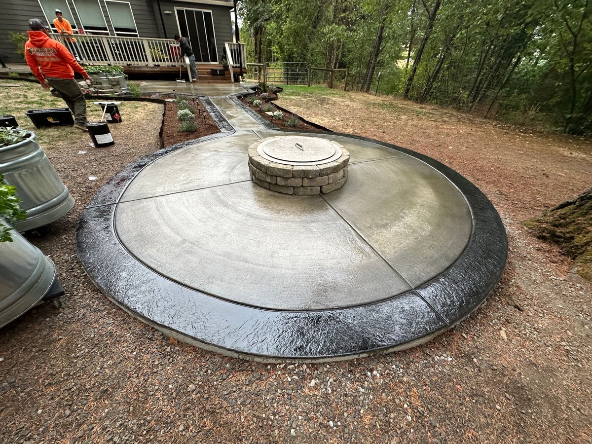 Concrete Patios for Olmedo Bros Concrete LLC in McMinnville, OR