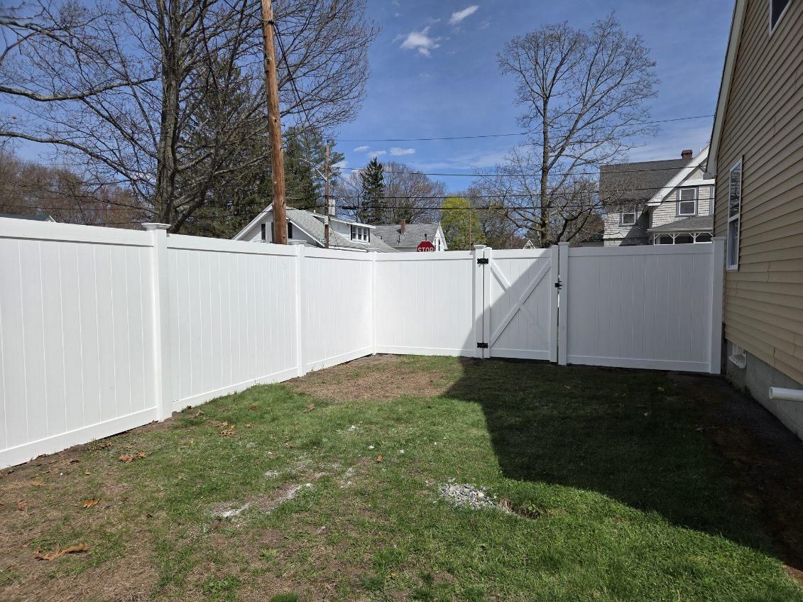 Vinyl Fencing Installation for Azorean Fence in Peabody, MA