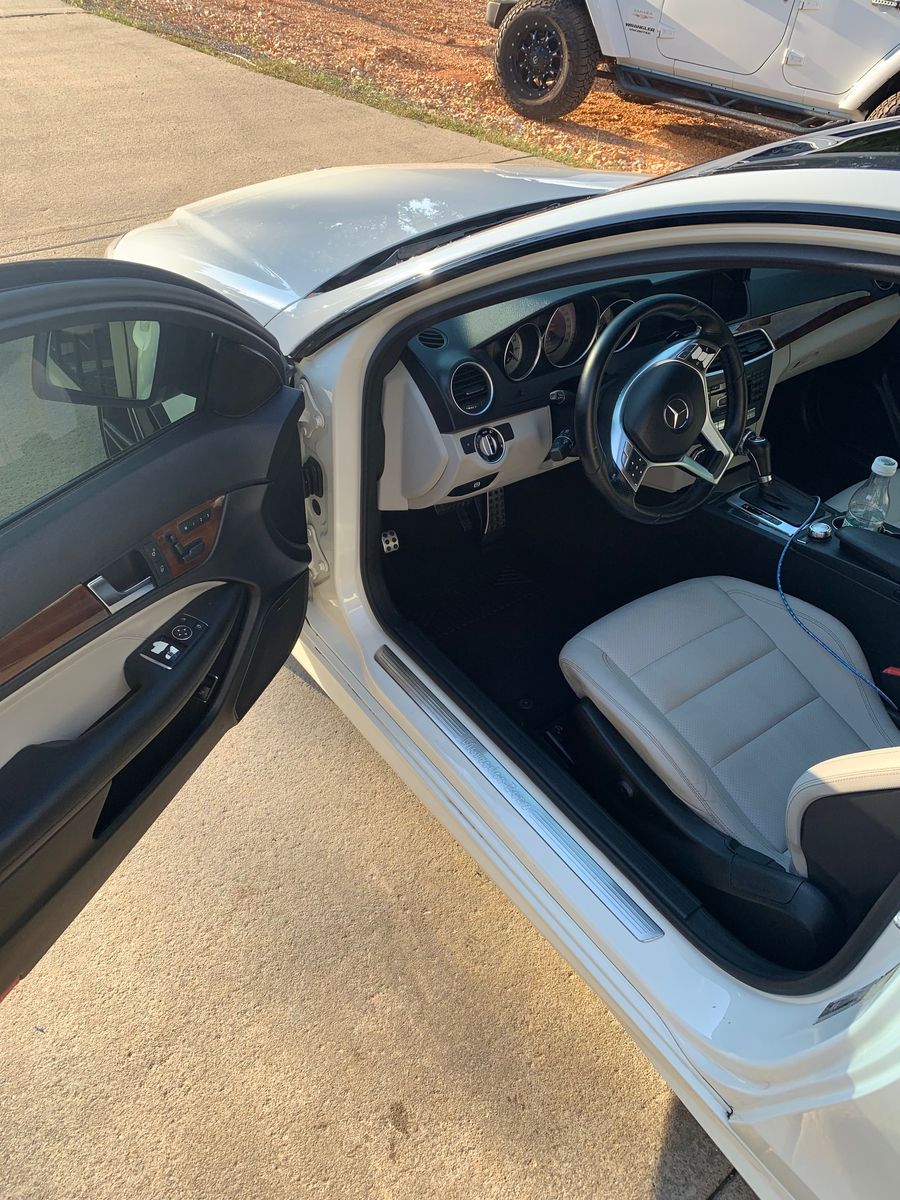 Auto and RV Buffing/Paint correction for Detail On Demand in Branson West, MO