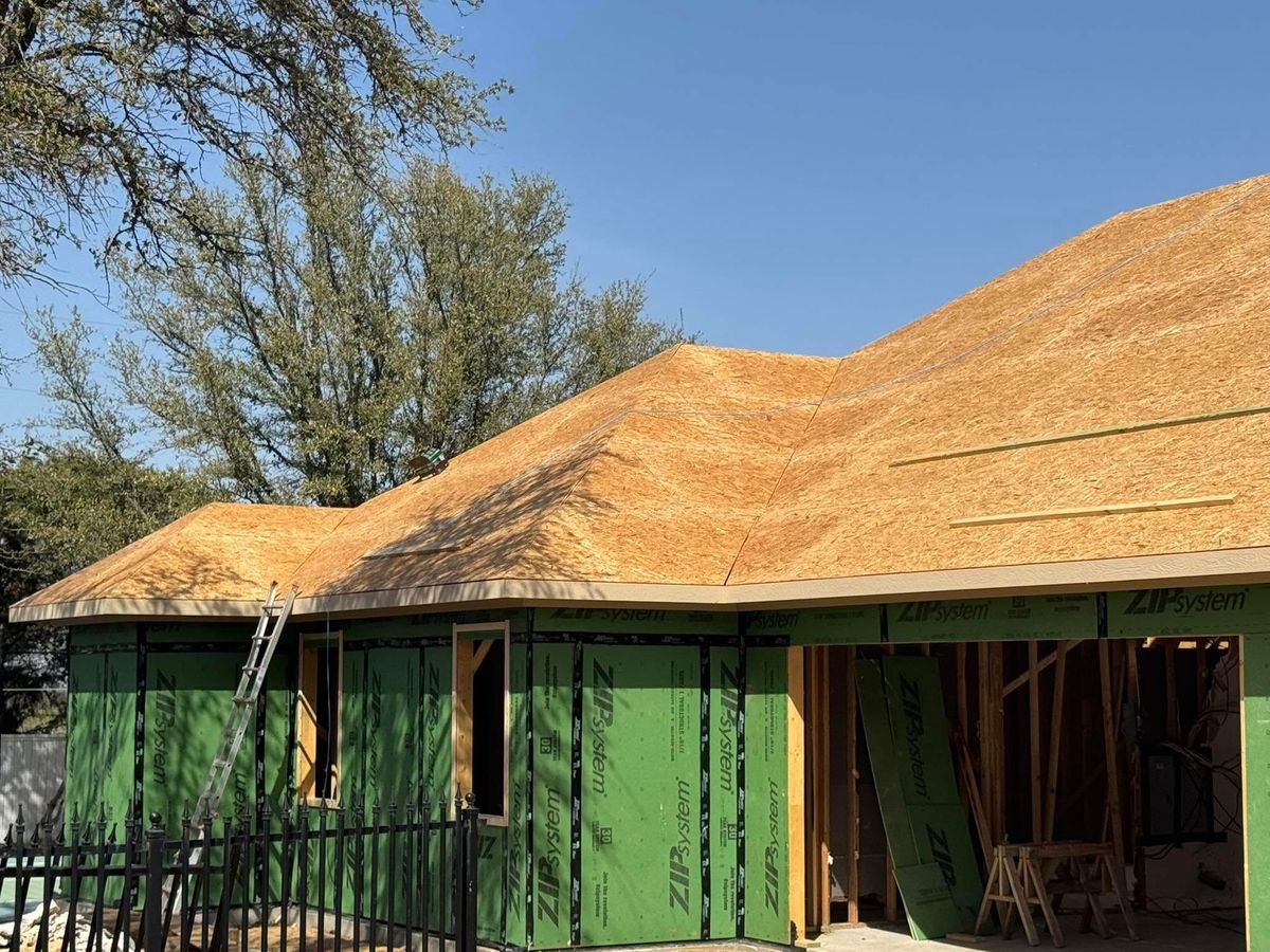 Custom Wood Deck Building for Mainframe Wood Construction in Lake Dallas, TX